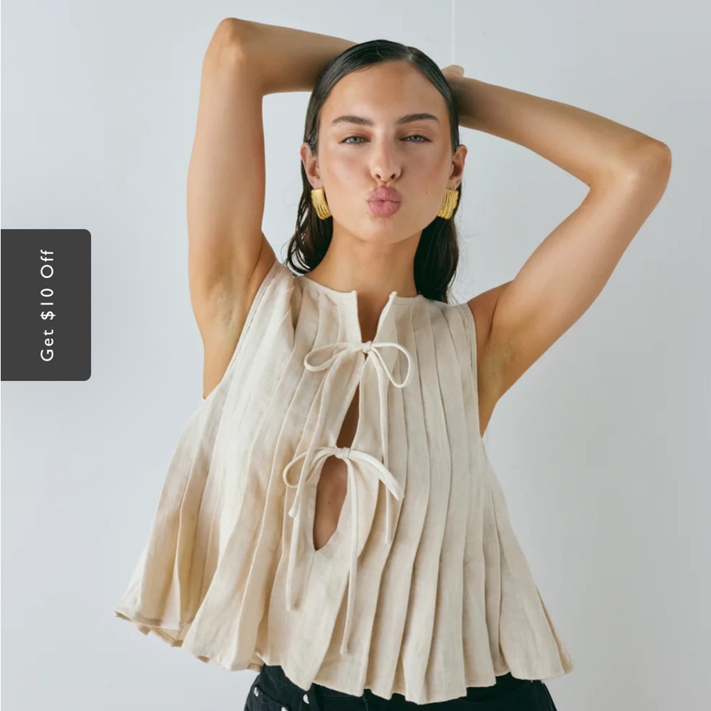 Vrg Girl Valeria Linen Top Oatmeal NWOT